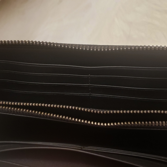 Coach Wallet - Picture 4 of 6